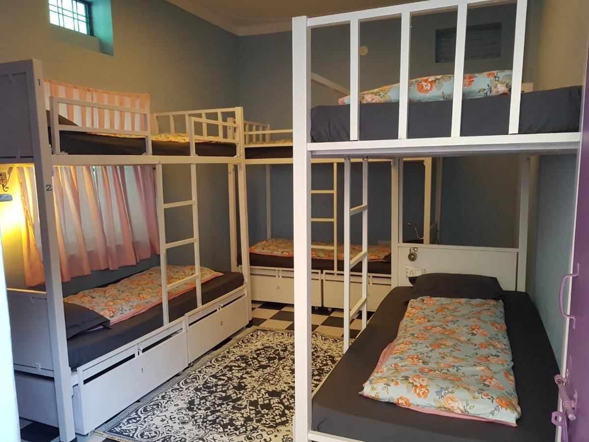 Gypsy Child Lake Hostel Udaipur Extérieur photo